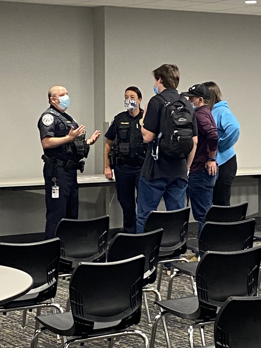 InformedCitizen's tweet photo. Chief Kali Williams and Lt. Shawn Parker of the NEOMED police department met with Sophomores and Juniors today to discuss traffic stop safety with our young drivers. #ourbmsa @biomedacademy https://t.co/SdLdRH8B9o