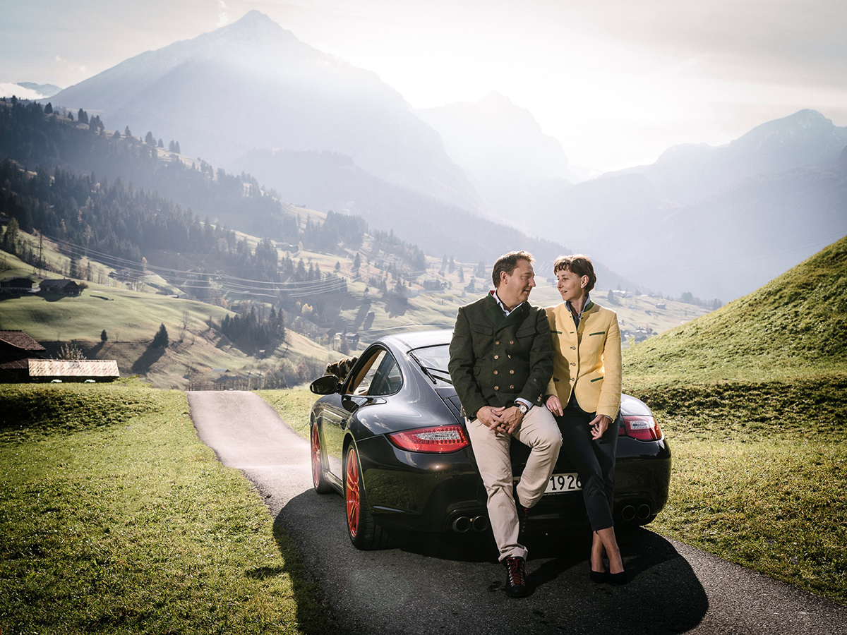 ⭐️⭐️⭐️𝗵𝗼𝘁𝗲𝗹 𝗺𝗲𝘁 𝗽𝗮𝘀𝘀𝗶𝗲 𝘃𝗼𝗼𝗿 𝘀𝗲𝗿𝘃𝗶𝗰𝗲

Michel Wichman runt het populaire hotel Spitzhorn. Hij heeft niks met sterren- of puntenkwalificaties. ‘Veel belangrijker is om de verwachtingen van onze gasten te overtreffen. Elke dag weer.’ 

tinyurl.com/6c4wd4ke