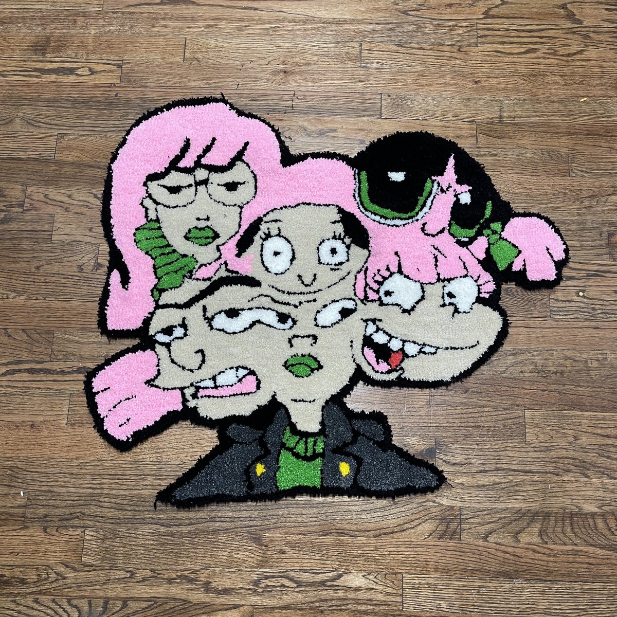 DUCKOMCFLI's tweet photo. Girl Power https://t.co/6hOeLnXtTF