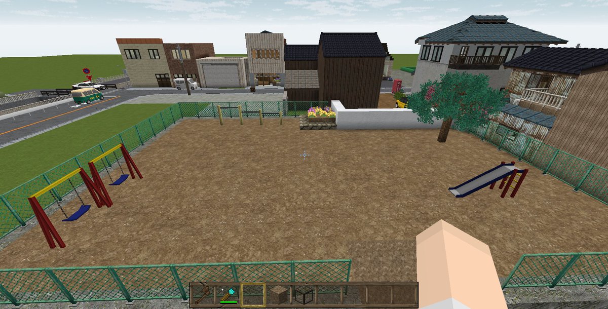 またす マイクラの街作り中 公園作ったけど何も無さすぎて違和感 ただ本当にこれしか遊具が設置されていないんです 遊具の安全性が問われて撤去されちゃいました ᵕ ㅅᵕ 木と花壇付近はminiaturiaさんのmodです Minecraft 路地裏mod