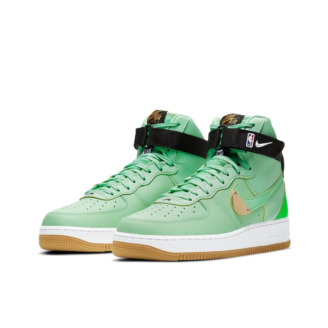 You20010123's tweet photo. Nike Air Force1高帮/凯尔特人队/绿色 https://t.co/Tpk7BeGzQk