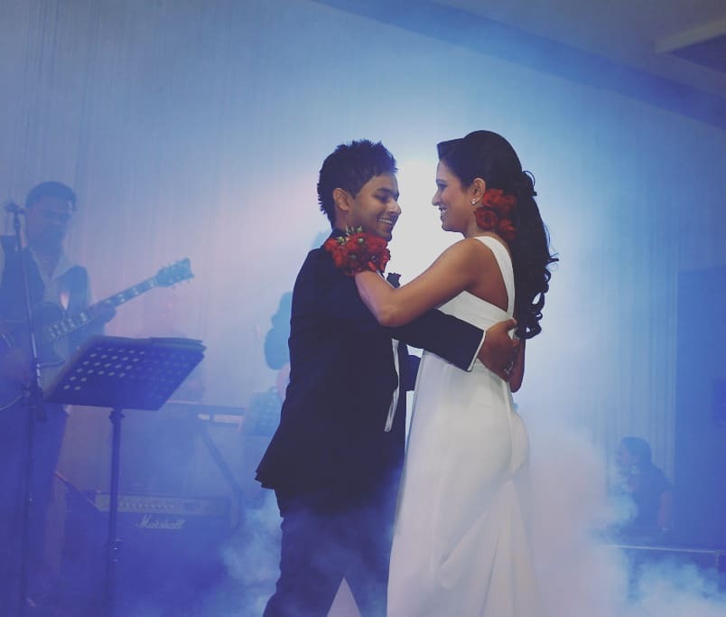 EventzNTrendz's tweet image. "Over the clouds"
Wedding Planner @eventzntrendz 
#Wedding #Weddingdance #Weddingfirstdance #Wedding1stdance #Coupledance #1stdance #Firstdance #Dancingintheclouds #Overtheclouds #Asianwedding #Srilankanwedding #Srilanka #Eventplanner #Eventcoordinator #… instagr.am/p/CPGl_BlBnSn/