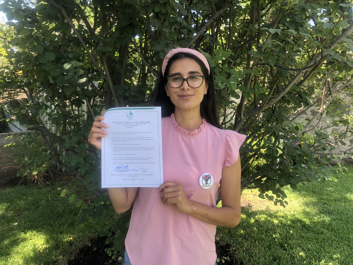 JanetGra's tweet photo. Mi propuesta de gobierno tiene en sus prioridades la educación, sumarme a la firma de convenio Compromisos por la Educaicon propuesto por @Mexicanos1oJal y sus #7compromisos #PorLaEducacion confirma que conocemos el futuro que necesitamos.
#votaporlamaestrajanet
#votaalarbolito https://t.co/9ss0O4SYY8