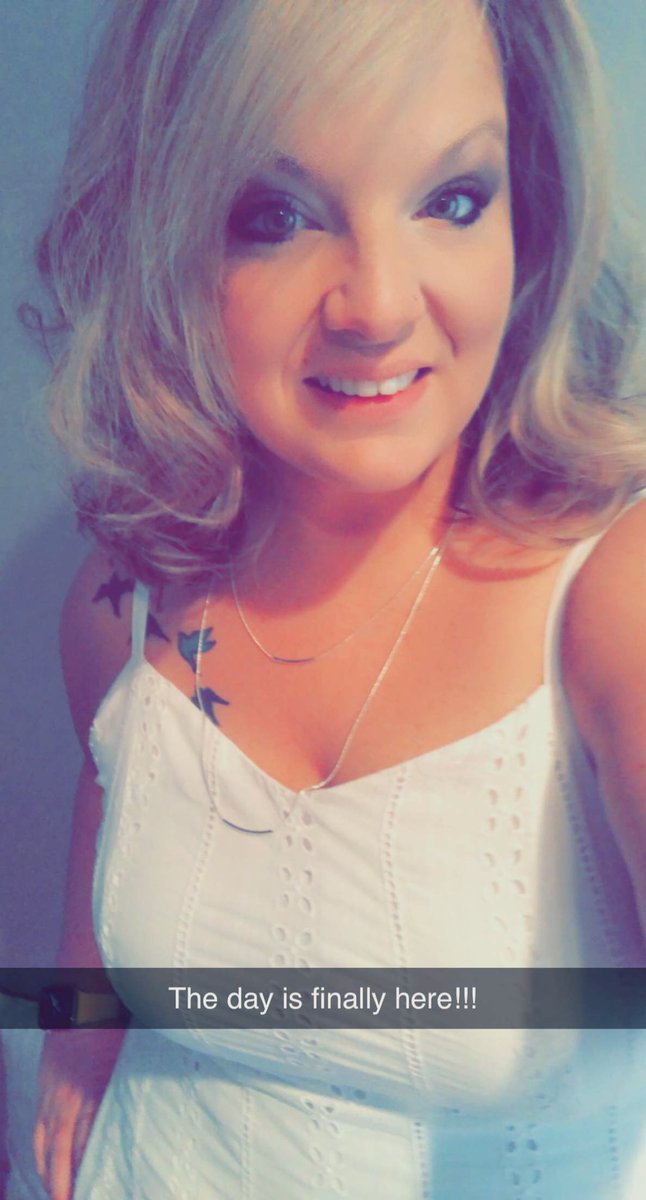 stylistsh's tweet photo. It officially happened. Graduated nursing school today!!! #nurse #newadventures https://t.co/GqboaYlKQX