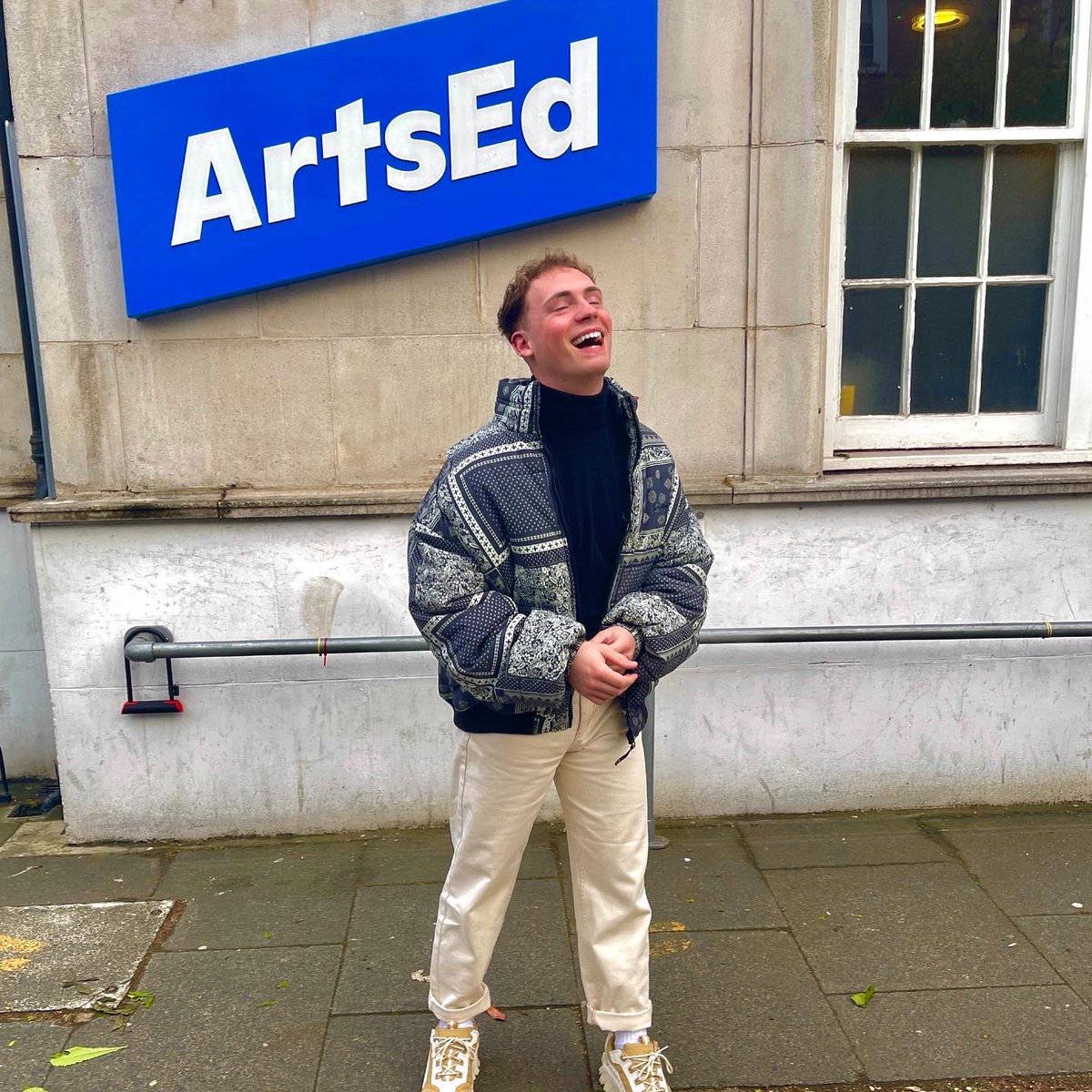 maxhodge_'s tweet photo. So Privileged to say that after being offered places at three of the most prestigious drama schools in the country, @The_GSA , @rosebruford and @ArtsEdLondon , I’m going to be accepting my place at ArtsEd in London 🌟 Thank you to everyone that helped me along the way 🙌 https://t.co/SiqR8hecxZ