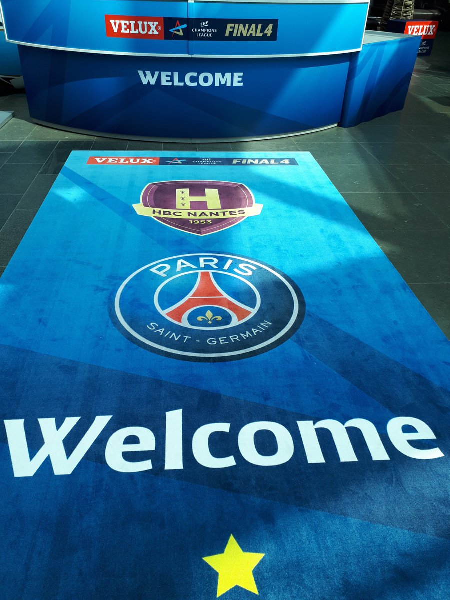 Toujours d'actualité....trois ans après cc <a href="/pelletier_gael/">Gaël PELLETIER</a> <a href="/CyrilDumoulin/">Cyril Dumoulin</a> <a href="/valerorivera/">Valero Rivera Folch</a> <a href="/GregoryCojean/">COJEAN</a> <a href="/A_Entrerrios/">Alberto Entrerrios</a> <a href="/Dodimada/">christophe delacroix</a> <a href="/EGurbindo/">Eduardo Gurbindo</a> <a href="/rockfeliho10/">Rock Feliho</a> <a href="/lionelpo/">Lionel Pouget</a>