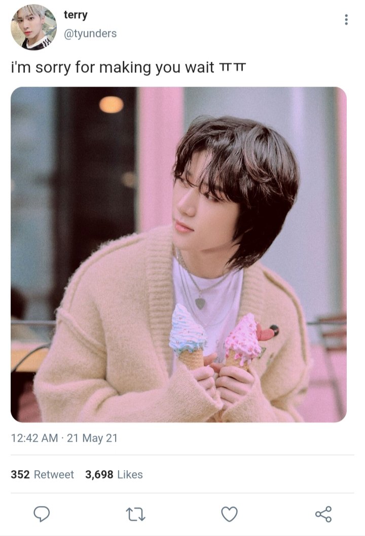 cbgskth's tweet photo. : a taegyu au where in, taehyun is a big fanboy of choi beomgyu and unknowingly started having dangerous feelings towards the male idol. despite the weird chemistry taehyun felt, he ignored it and continued supporting beomgyu. not until he posted this. https://t.co/NEnNA01BBW