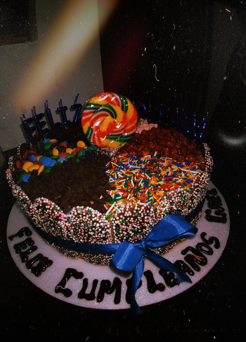 _FernandaCharaa's tweet image. #HappyBirthdaynephew 🎂