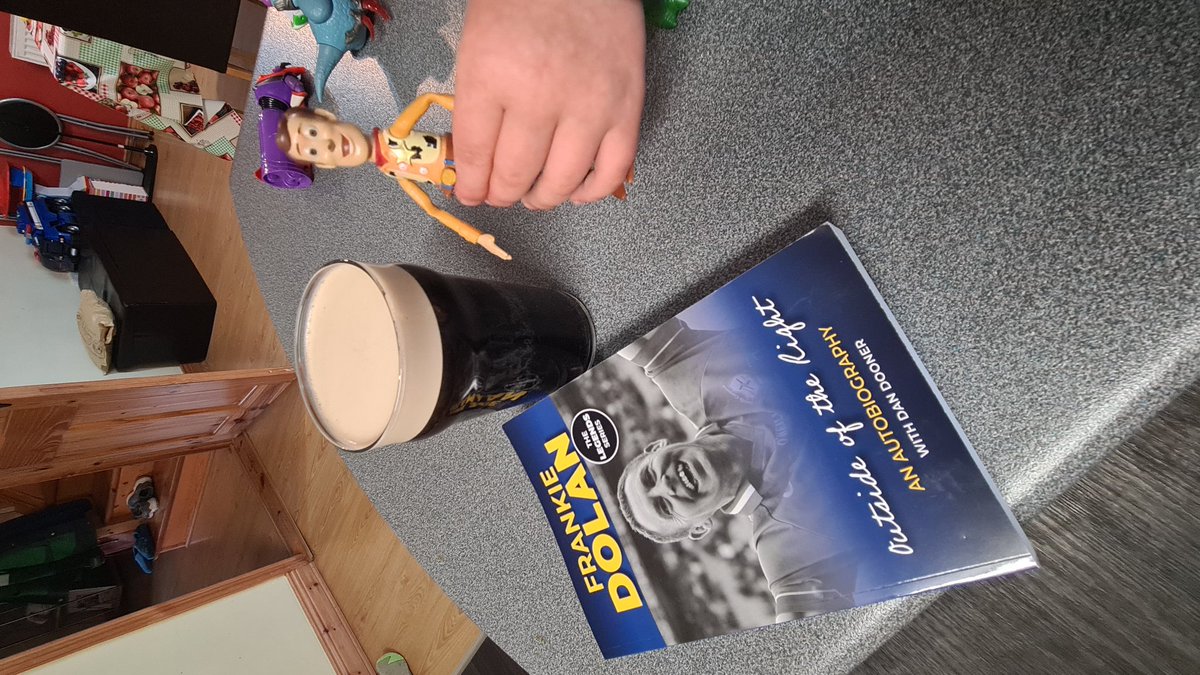 Frankie_Dolan_'s tweet photo. Done and dusted time for a 🍺
A big thank you to @HerobooksD @dan_dooner for making this happen some amount of time and work gone into it
Launch for 📘 early June 👍🍻🕺
A massive thank u for all the support 👊
Dm if u want 2 order a 📘
@StBrigidsRos @RoscommonGAA @RosLegends https://t.co/v1Ma93HKGE