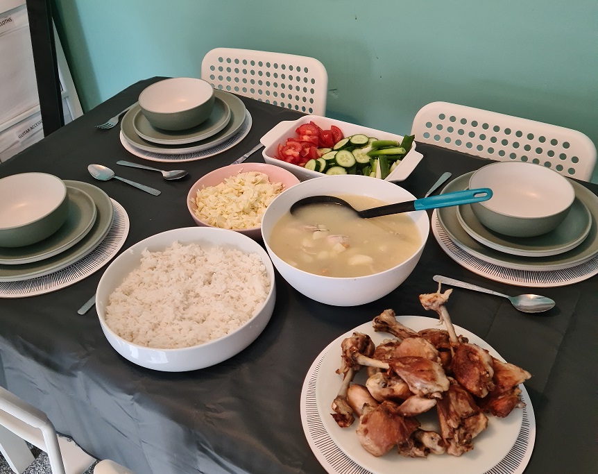 ChangingLives__'s tweet photo. The first of our young residents Come Dine with me events at Hedley House in #CountyDurham. Can't wait to see what the other residents decide to cook up over the coming weeks! #50YearsOfChangingLives
https://t.co/xC4VhilIVk https://t.co/dYVmkHcubq
