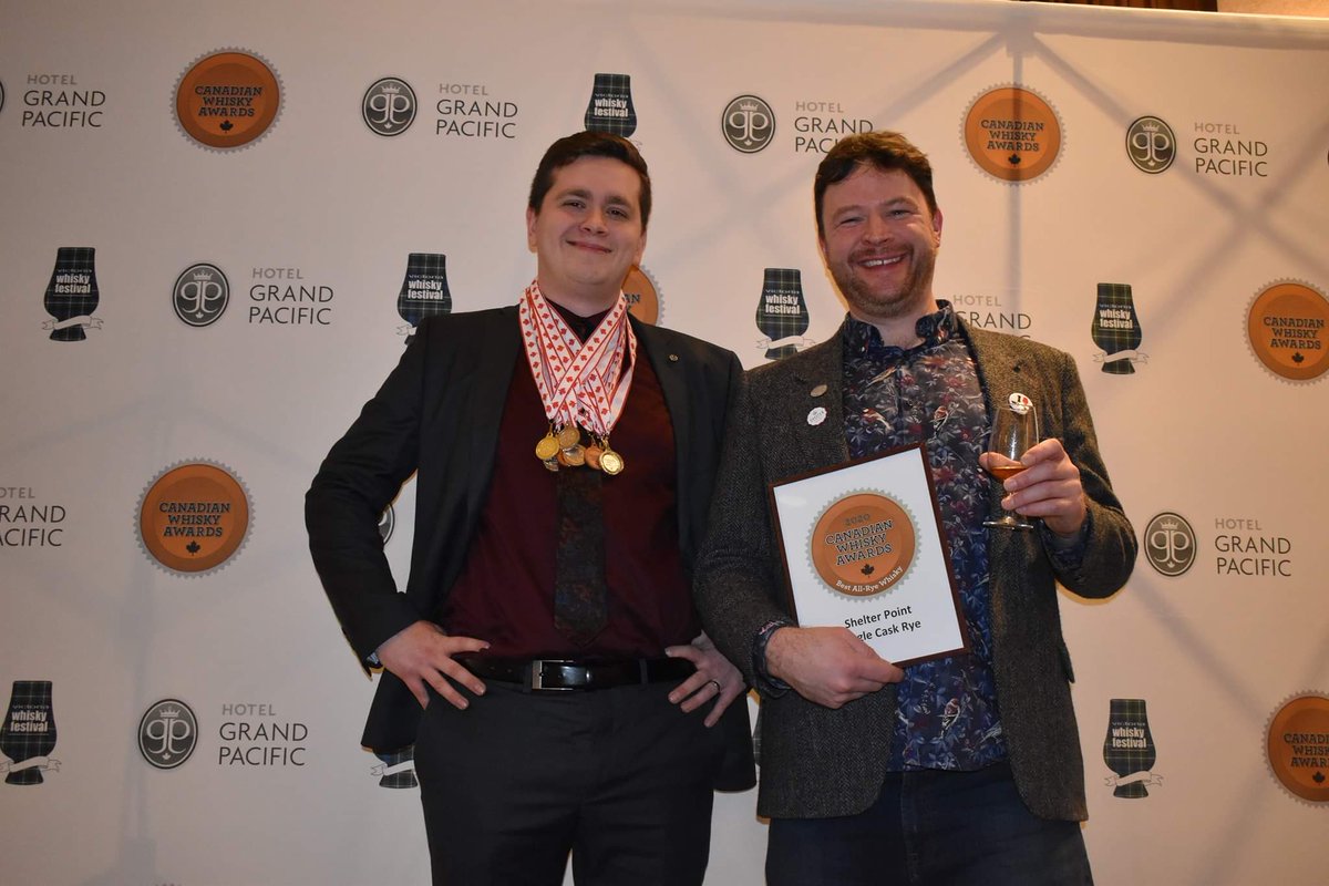 #tbt to our last in-person visit to the always amazing @vwhiskyfestival! In early-2020 Shelter Point scored big at the Canadian Whisky Awards, and took home an astounding 11 medals, including 2 golds 🥇🥇 Jacob and Leon couldn’t have been prouder 🤩🎉
We can't wait for #VWF2022!