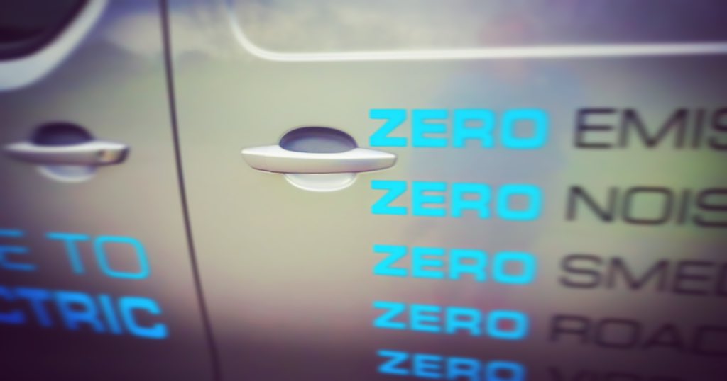 Been test driving a new van, and we’re just putting a video together where we will be making an announcement about the future of our transportation in this video on Monday. Here’s a hint, what vehicle do you think it is?
#stopburningstuff #electricvehicle #electricvehicles