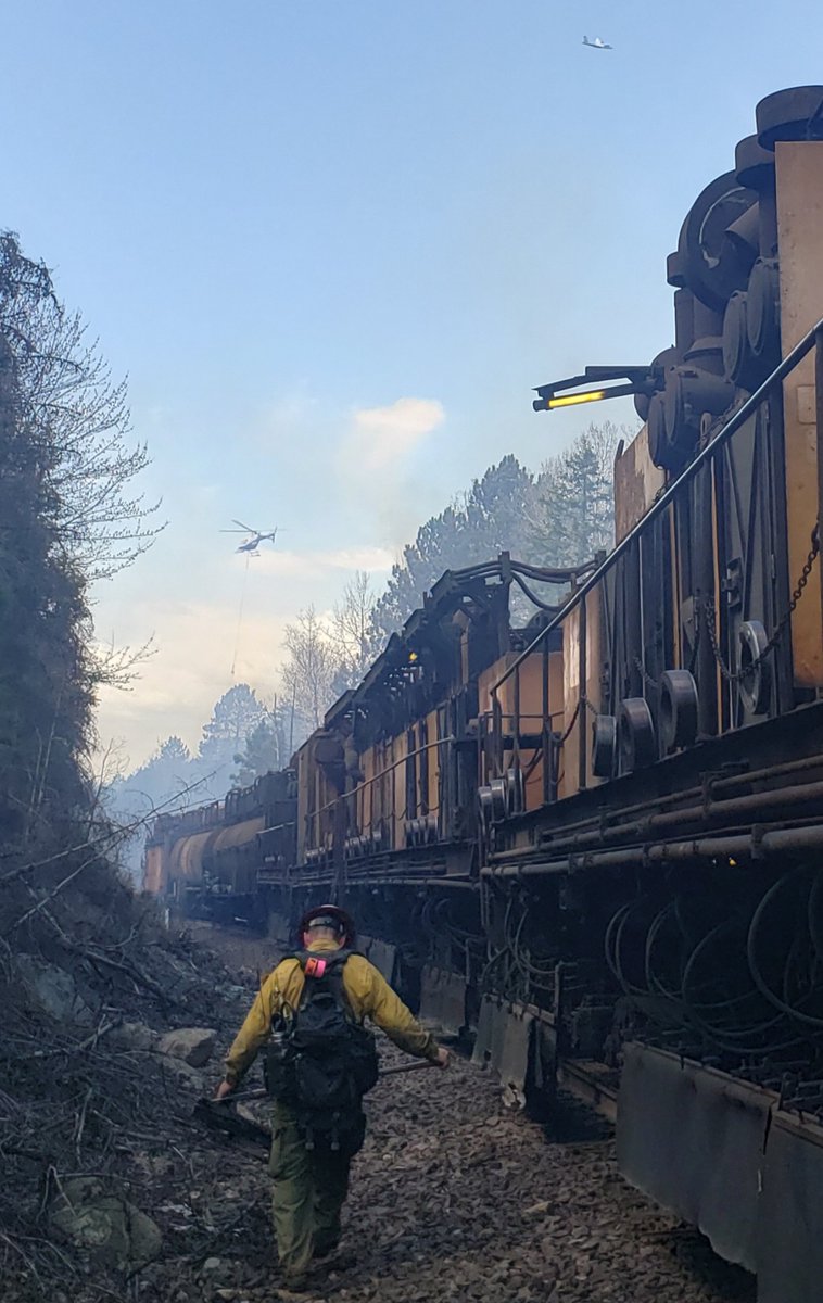 A firefighter from the USDA Forest Service, Pacific Southwest Region 5, responds to the 2019 Hill Fire that broke out in Jurupa Valley, CA.  