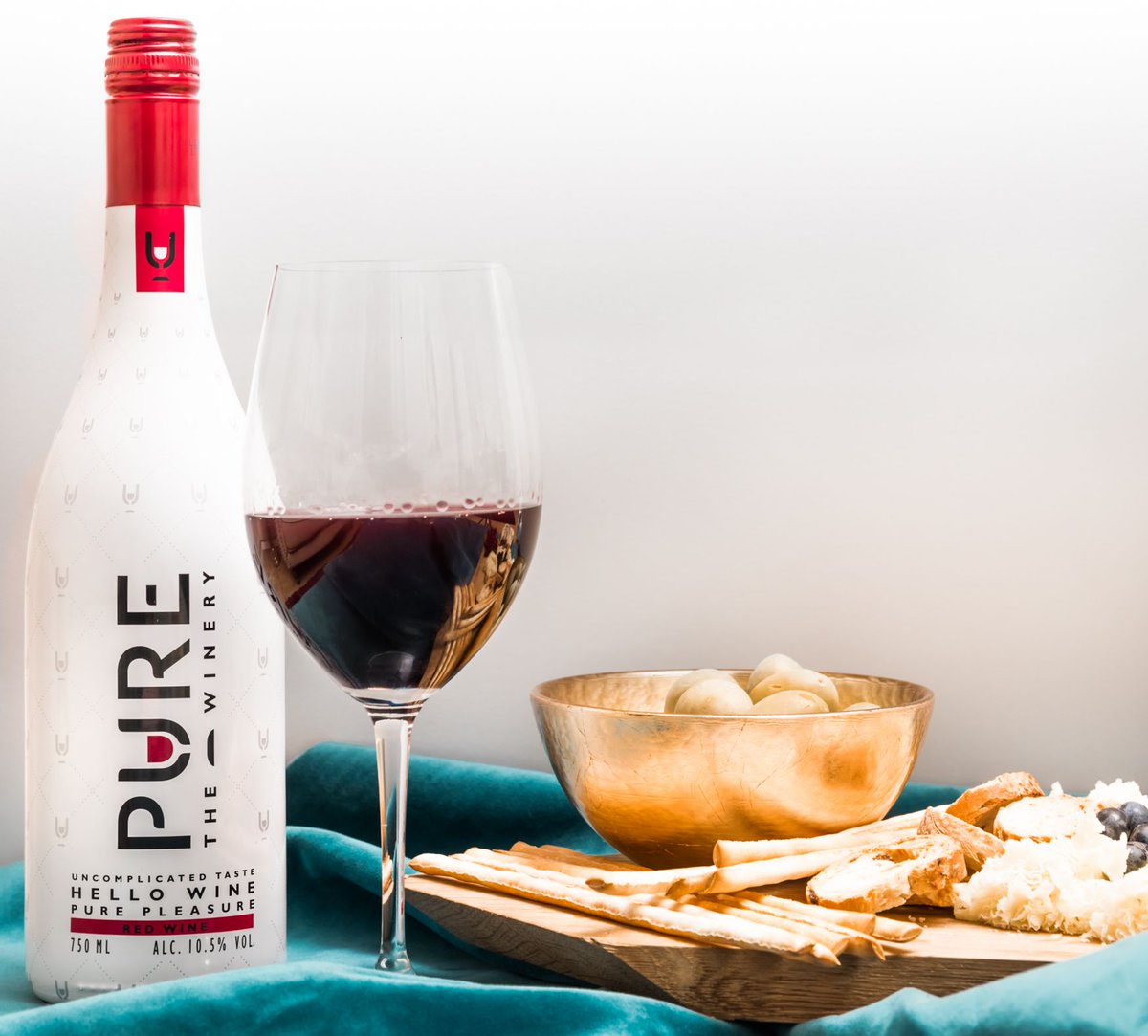 At 81 calories per 5 fl. oz., our zero sugar wine is PURE pleasure without the compromise. ❣️🍷

Find a location near you: bit.ly/2ZP3cVz