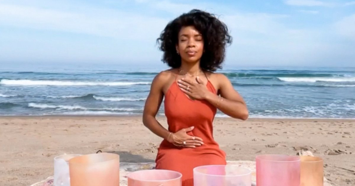 May is #MentalHealthAwarenessMonth and today, we're inviting you to take a few moments for your wellbeing with a beachside #meditation #soundbath. Let the soothing vibrations of the singing bowls &amp; gentle waves help to re-center your body &amp; mind. bit.ly/3v8cucn