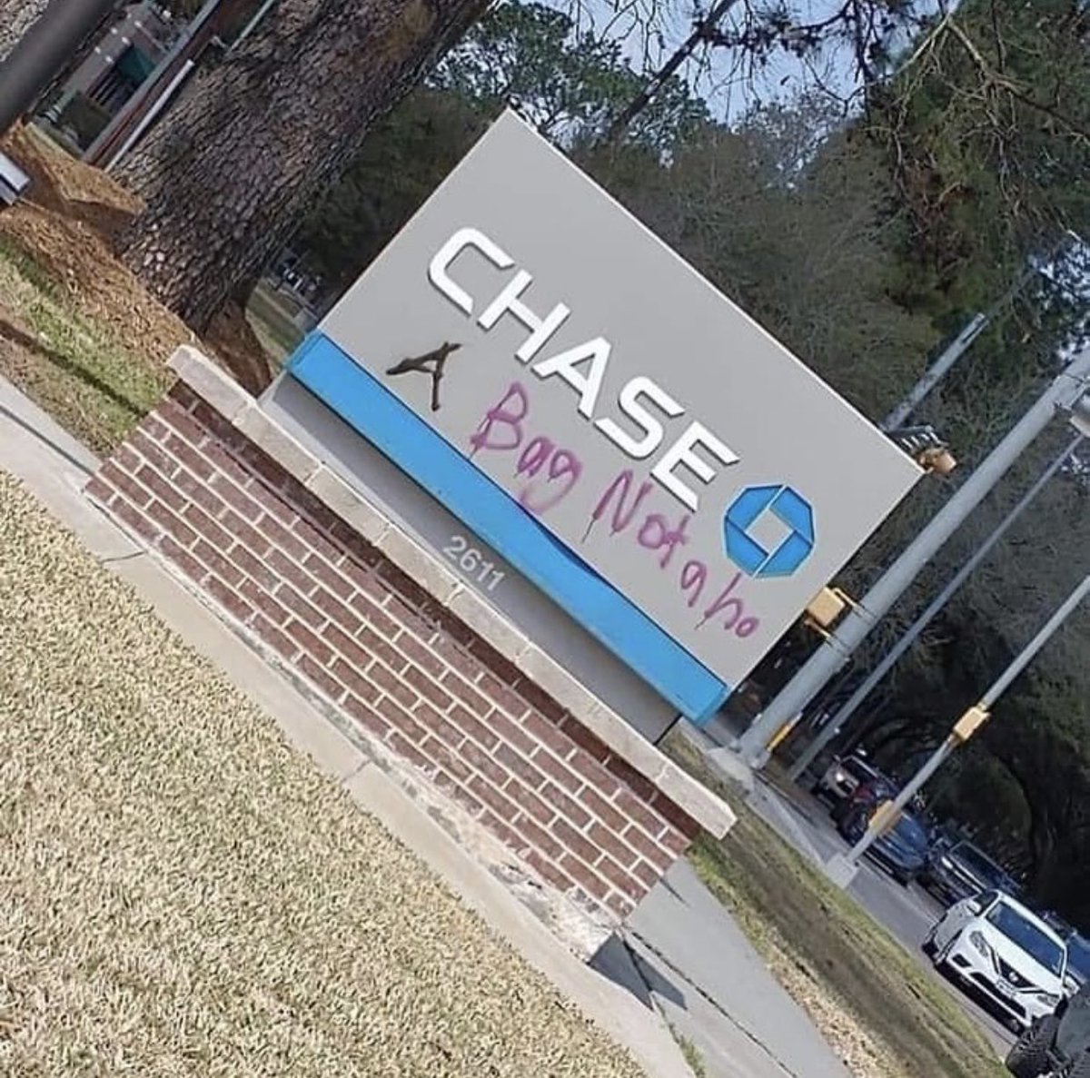 Im_0n1's tweet image. They should just leave this be lol