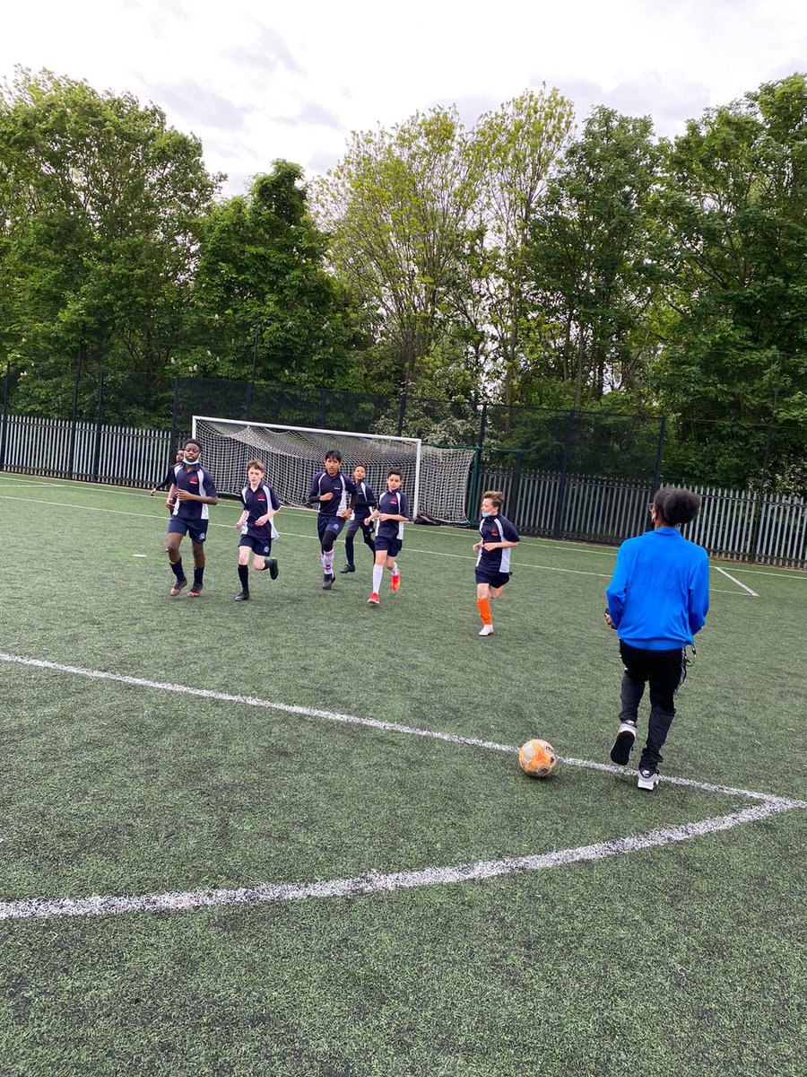 Thank you to our friends <a href="/BaconsPE/">Bacon's PE</a> for the Yr8 fixtures today! Great to see the boys enjoying competitive sport again! Thank you also to Ramelle, Charlie and De’vyon from our Post 16 <a href="/VolentiAcademy/">Volenti Academy</a> for helping to lead the teams! <a href="/londonnautical/">London Nautical School</a>