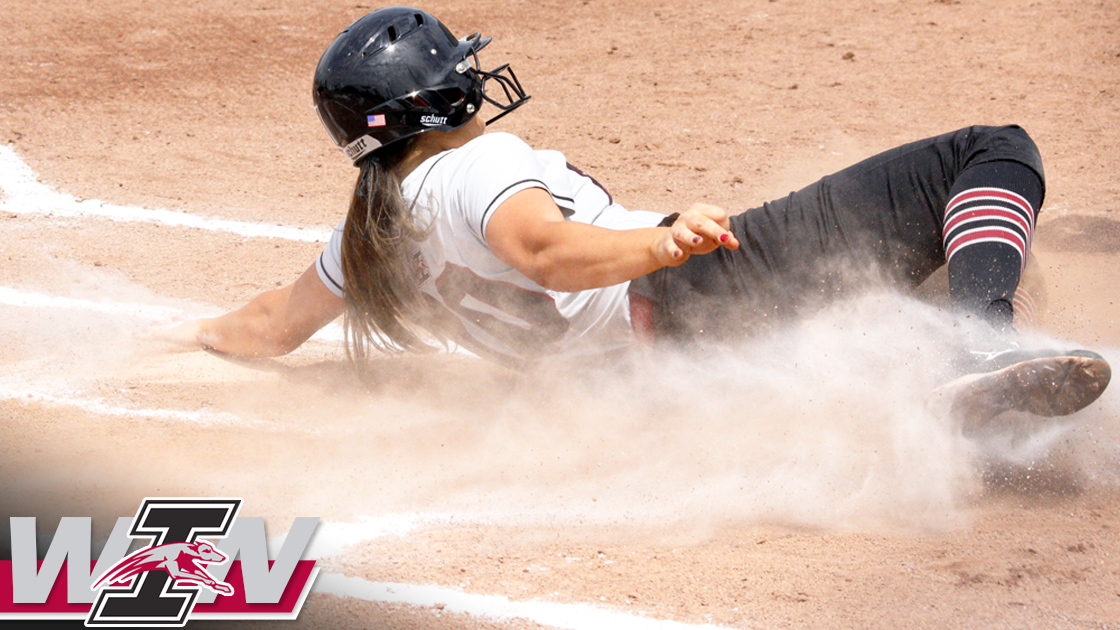 🥎 | Now that's how you start a regional! 😳 #D2SB 

FINAL
<a href="/UIndySoftball/">UIndy Softball</a> 1⃣7⃣
Ohio Dominican 0⃣

📸 Ashley Cefali/GVSU Athletics