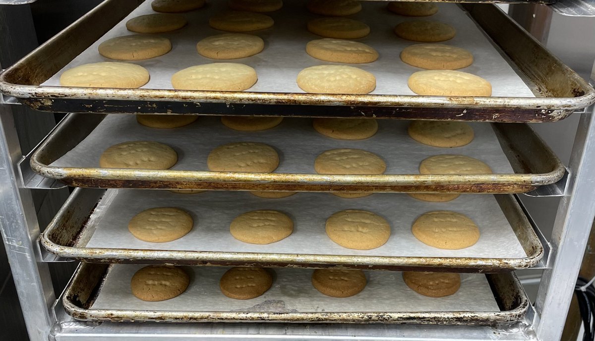 Pocket Watch Bakery (WatchBakery) Twitter