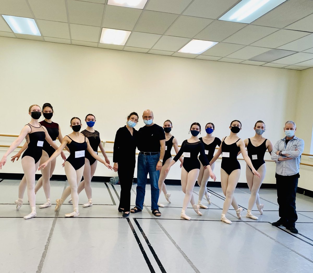 PortlandBallet's tweet image. After a successful weekend in the theater, the fun continued this week! Our upper level students were fortunate enough to take master classes with the incredible Marek Cholewa and Rosanna Ruffo from @butleru!