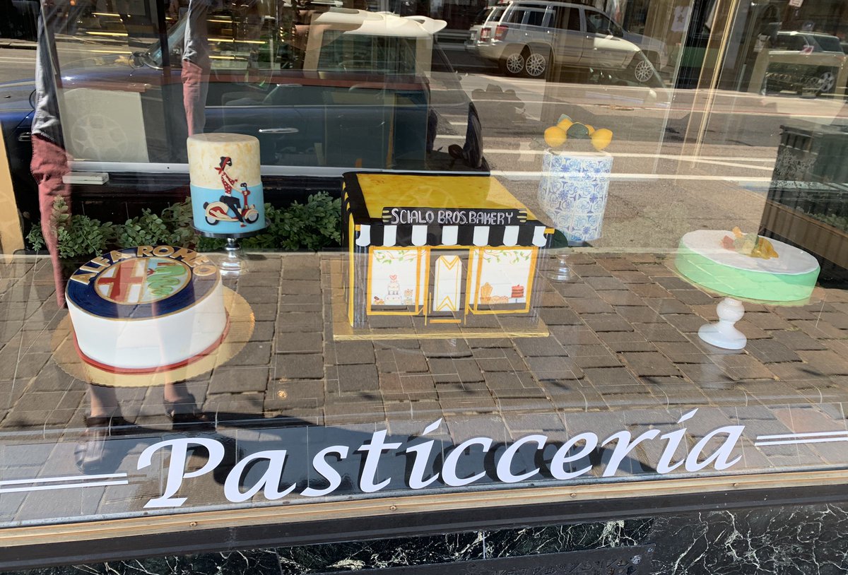 RickVSimone's tweet photo. I’m thrilled to announce the return of Scialo Brothers Bakery to @FederalHillRI 
This renewed special Italian 🇮🇹 bakery is now open for all to once again enjoy and celebrate new traditions.

** All media inquiries are to be directed to me** https://t.co/RCbra2GCDa
