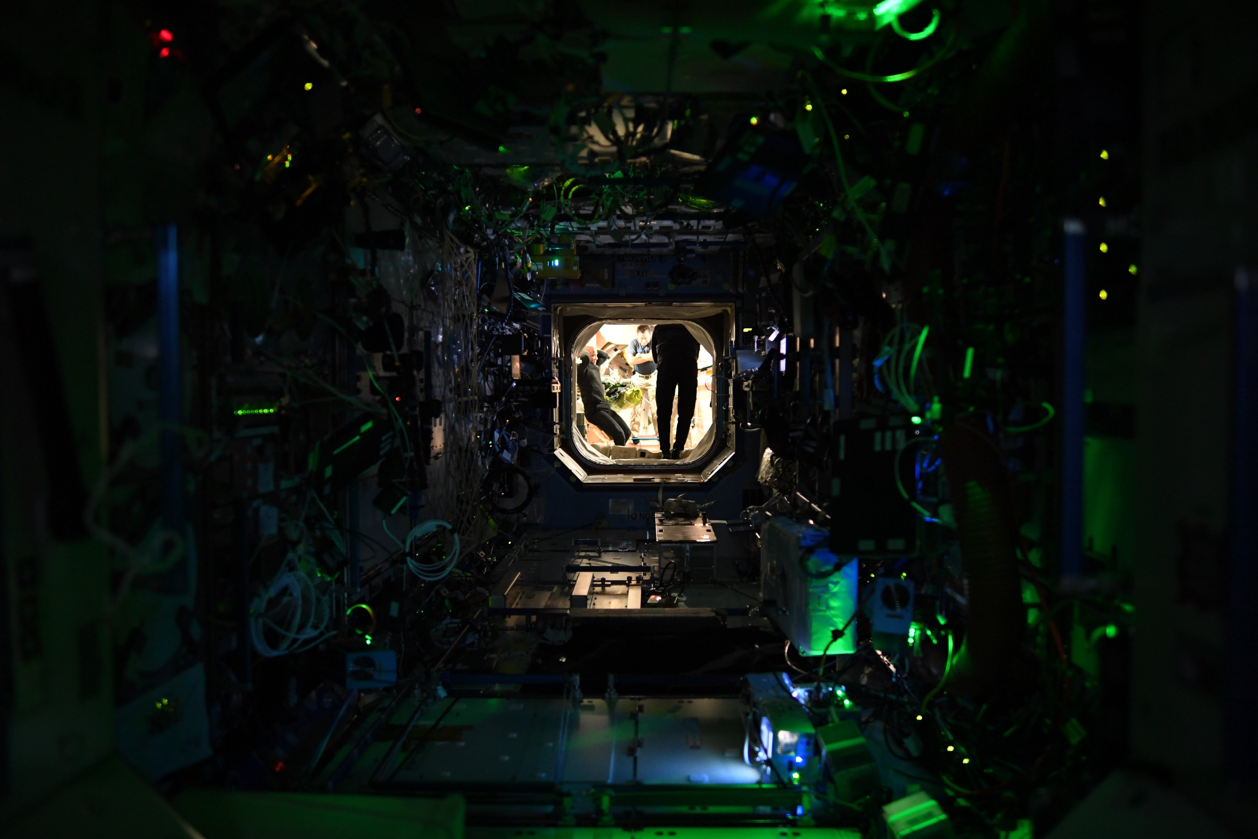 Mission "Alpha" de Thomas Pesquet (04-2021) - Page 8 E12w6fGX0AE5cGd?format=jpg&name=4096x4096