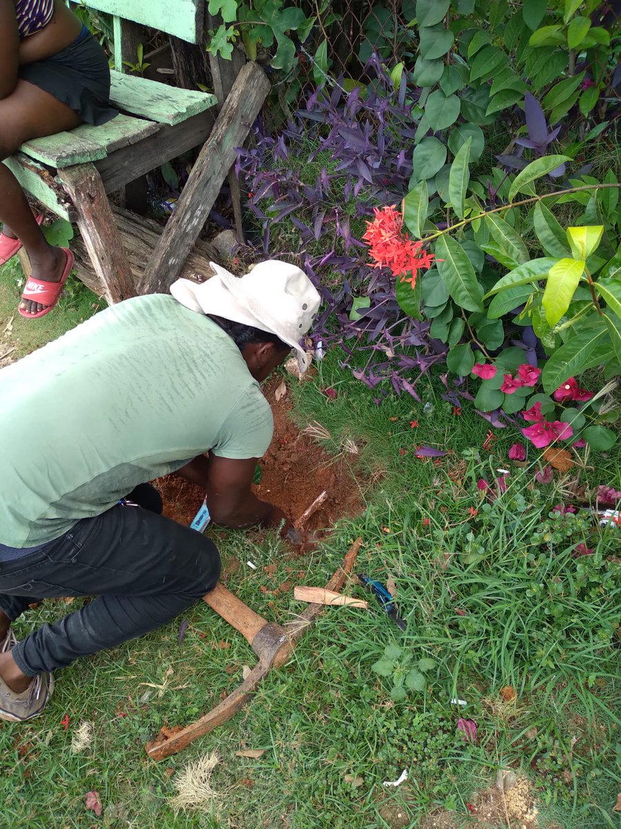 NWCjam's tweet image. #DisconnectionDrive | Massive disconnection drive underway in Haughton, St. Elizabeth. Persons are being reminded that it is an offence to steal water. The NWC would much rather collect than disconnect.