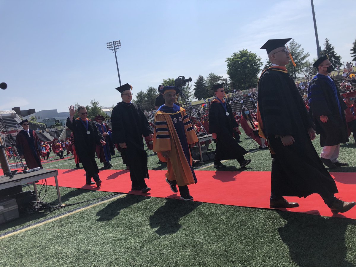 CEASSBU's tweet photo. Our amazing faculty! #ceasconvocation #sbuclassof2021 https://t.co/kBlUO9MGPw