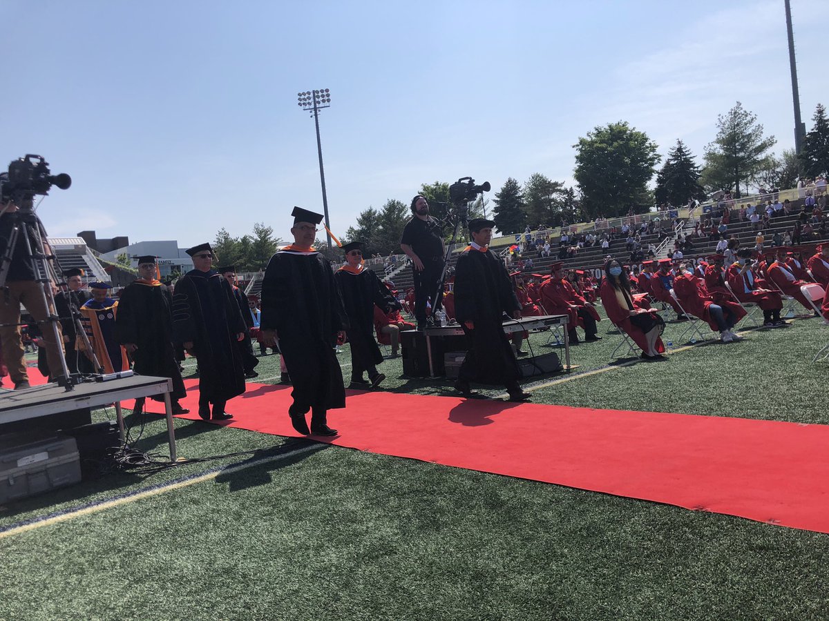 CEASSBU's tweet photo. Our amazing faculty! #ceasconvocation #sbuclassof2021 https://t.co/kBlUO9MGPw