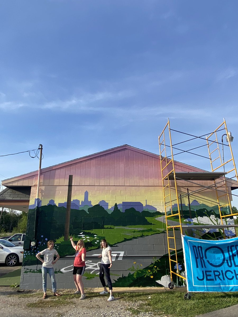 ProjectJericho's tweet image. These three are still smiling despite a full day in this HEAT. Worth it! #hopeaheadmural