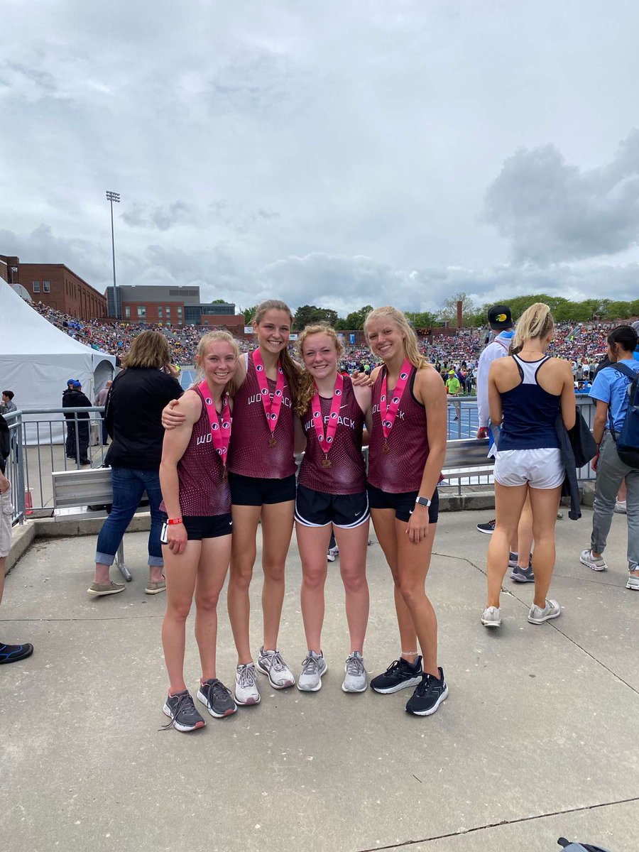 Congrats to the girls 4x800 and their 5th place finish!