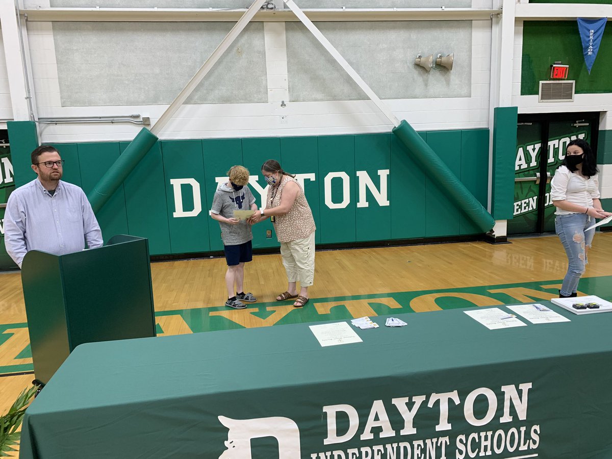 We are so proud of our ⭐️⭐️⭐️⭐️⭐️ Greendevils who earned academic awards tonight.  So happy to celebrate and recognize - keep Growing!