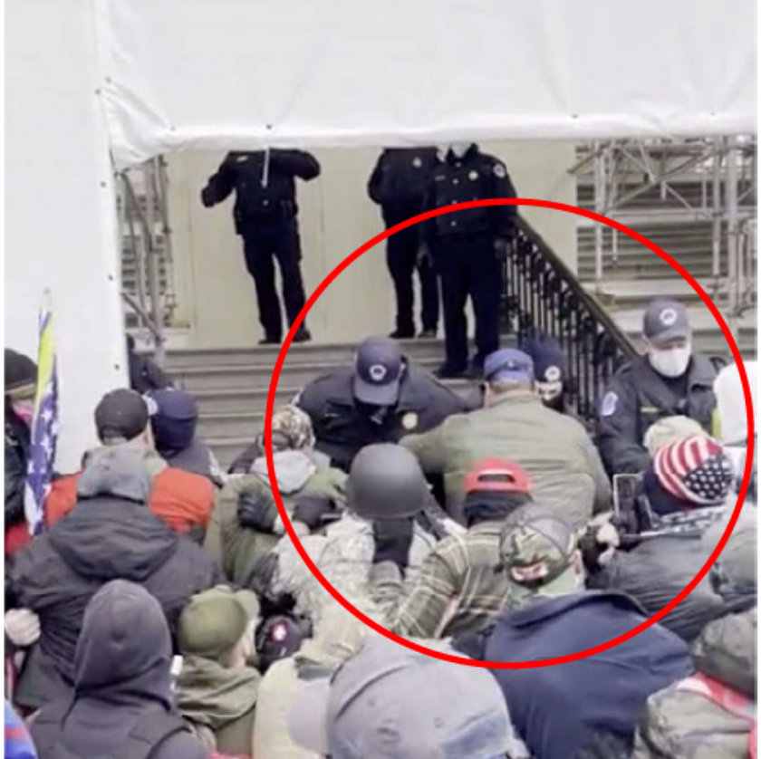 capitolhunters's tweet photo. #SeditionHunters - Florida Proud Boy #MilkshakePB (Dan Scott) now arrested! Not a hard ID; he was named in a WSJ article already in January. He led the breach of police lines under the NW Scaffolding, often seen with other Florida PBs incl. #JoeBiggs.
https://t.co/BKKLBwzSw0 https://t.co/eROiQ98Sf8
