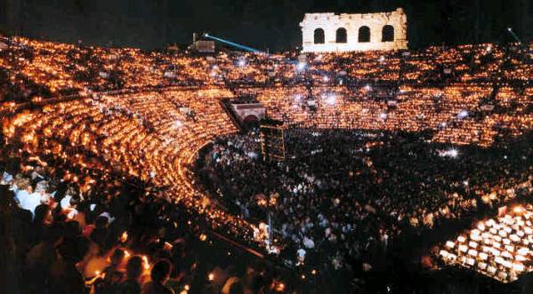 10382238's tweet photo. Non una semplice location ma la LOCATION: #ArenadiVerona per il prossimo #Eurovision .... non vedo concorrenza.......
#Maneskin #Raimondo #Stokholma #EMA https://t.co/AiHRxrX8PO