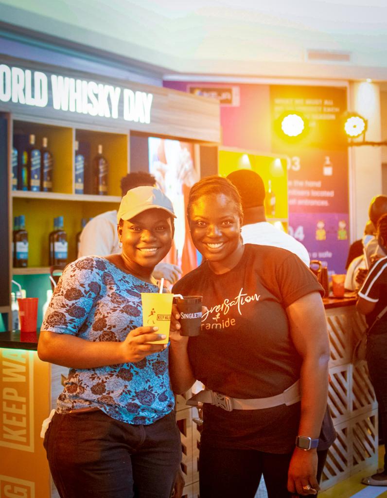 LadeThePlug's tweet photo. I just want to relax and be taken care of with @CirocNGR 🍷

#CirocLPA #Ad https://t.co/8GYbCZ1k7K