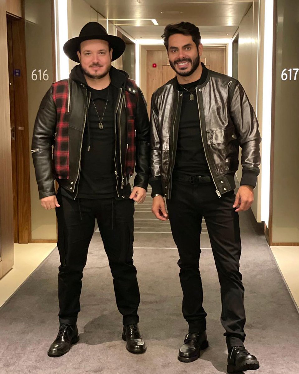 centraleventos's tweet photo. No dia 21/05 (sexta-feira), a partir das 19h30, ocorre a live do Israel &amp; Rodolffo. O show será transmitido por meio do canal oficial da dupla no Youtube e nos canais do Multishow (TV e Youtube).

#centraldoseventos #live #youtube #multishow #israelerodolffo #bbb #bbb21 https://t.co/nhN3GB3Y6s