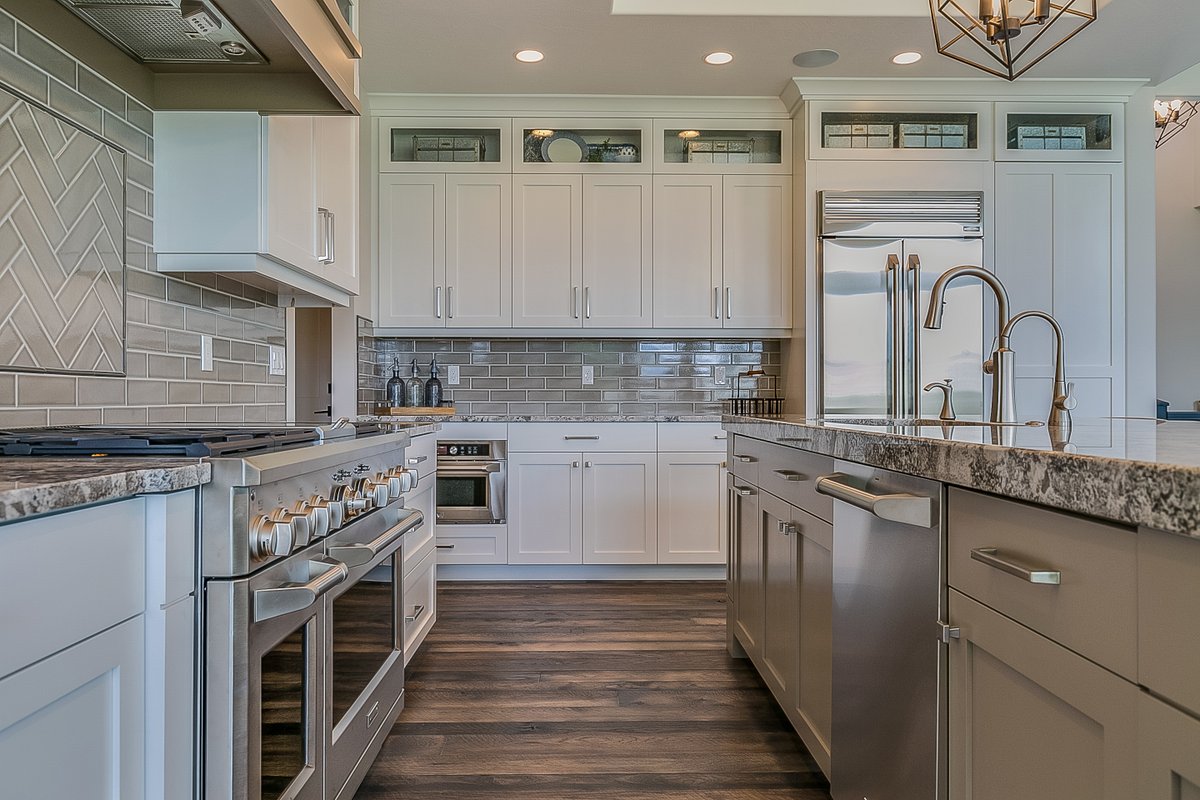 KarinRossDesign's tweet photo. Luxury is about imagining, creating, constructing and having someone able to enjoy the perfect space and moment...
Call to schedule a free design consultation for your dream kitchen or bathroom remodel.
We create those beautiful spaces so that you can enjoy them!

#kitchen https://t.co/HwMqw3A0qp