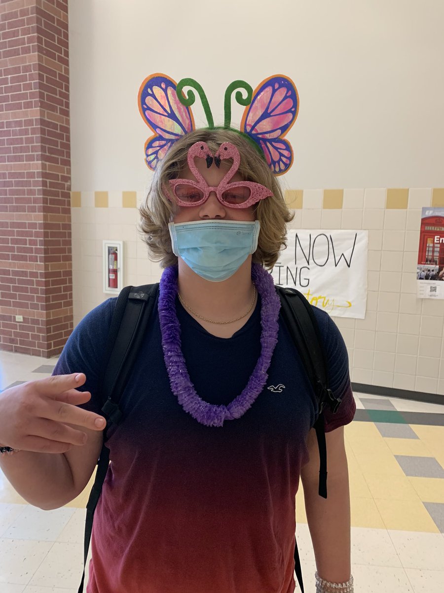 Our awesome freshmen team making memories for 9th graders in pandemica world. #vaccinated #longestschoolyear ever! <a href="/RoyseCityHS/">Royse City HS</a> #RCISDJOY <a href="/DannaDougan/">Danna Dougan</a> <a href="/bpereida/">Bobbi Pereida</a>