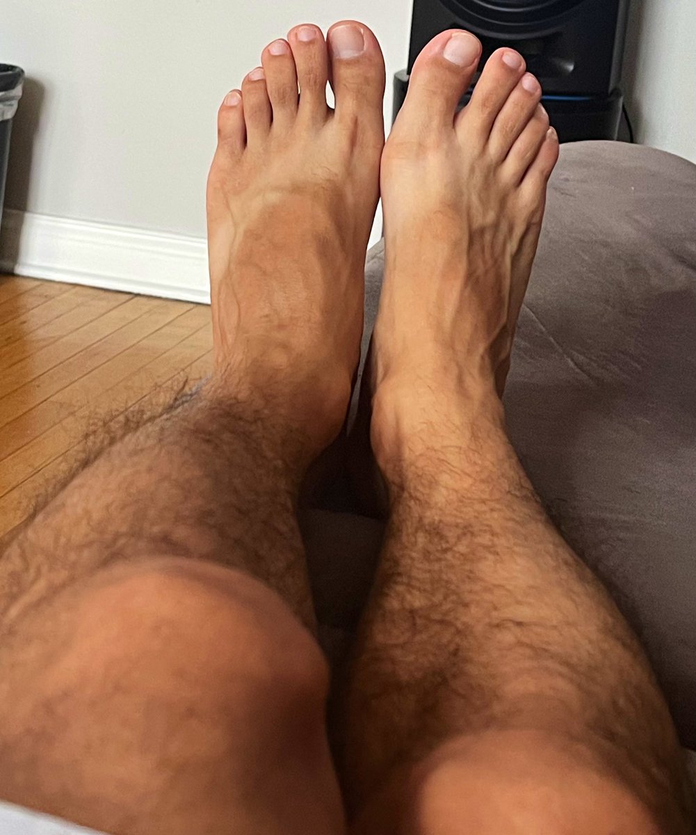 chifeet81's tweet image. 