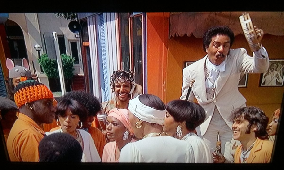 MadamSarcastra's tweet photo. Day 7 (Wed.) #AllTheRestFest📀 #MiniCollections
Last night, I finished watching #TheJerk & then wrapped up this particular set with #CarWash
Yeah, I mighta been dancin'.... 😏
#DVD #collection #movies #70sMovies #80sMovies #FortressOfSolitude #MovieLover #comedy #music https://t.co/4Yy1V44yco
