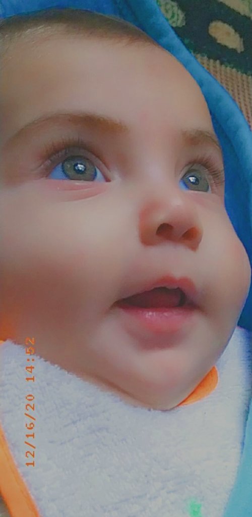 manarabja18's tweet photo. #انقذوا_الطفله_مريم #محمد_بن_راشد
الطفلة مريم عمرها ١١ شهر شُخصت قبل اربعة اشهر بضمور عضلات الحبل الشوكي ولايوجد علاج لها داخل العراق،فقط العلاج متوفر بمستشفى جليلة للاطفال في الامارات سعر الابرة 2.2 مليون دولار ( اي ما يقارب مليارين ونص عراقي. https://t.co/gxlks83rse
