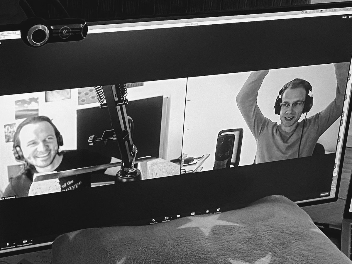 Endlich mal wieder eine Podcast-Folge aufgenommen! Themen sind Firmware, Persistenz, LoJax, und FANCY BEAR. Geht jetzt in den "Schnitt", ihr müsst euch also noch ein paar Tage gedulden.