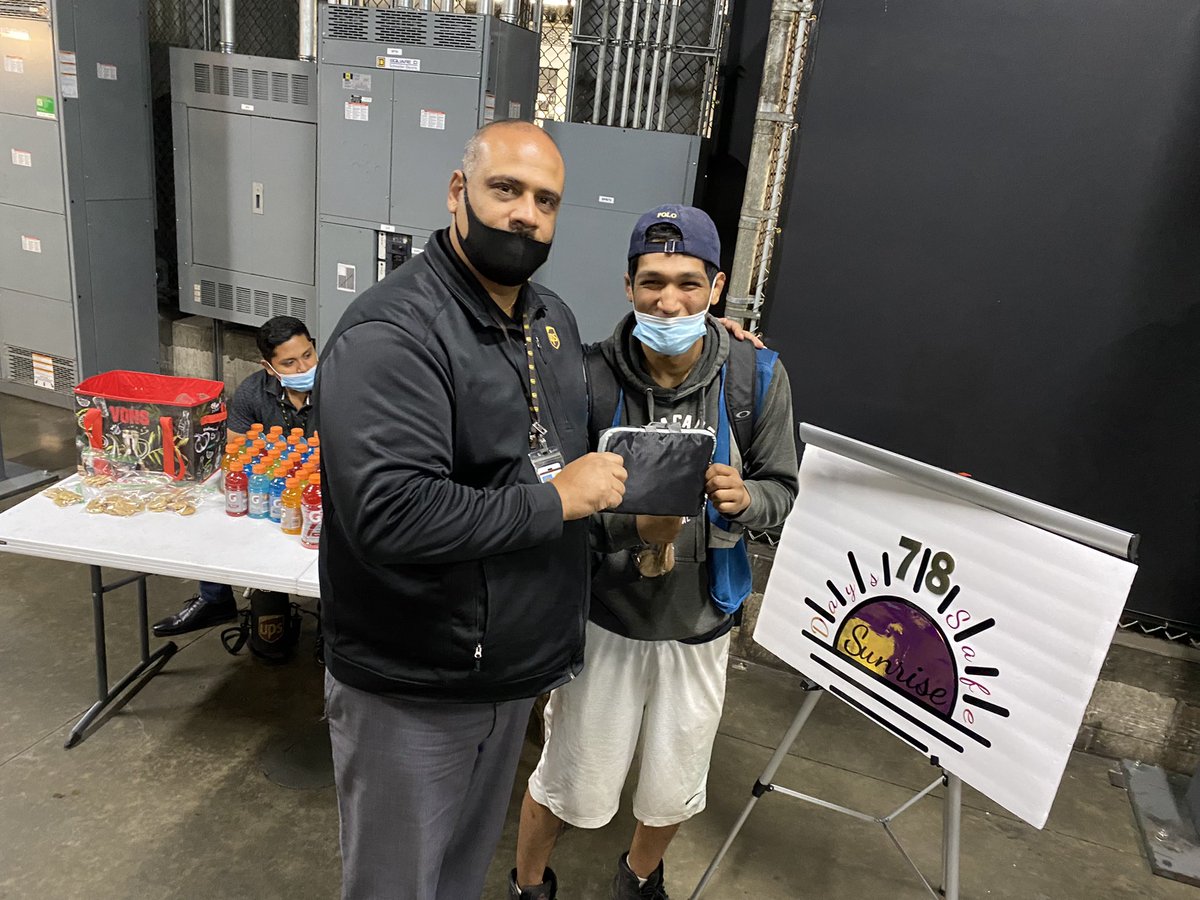 SafetyOntario's tweet photo. 78 DAYS SAFE 🤩!!! WOW amazing job sunrise team! #staysafe #78days #upsflex @UPSers @RathboneKellie @melirere @LouisTovalin https://t.co/2K48ekIdcC