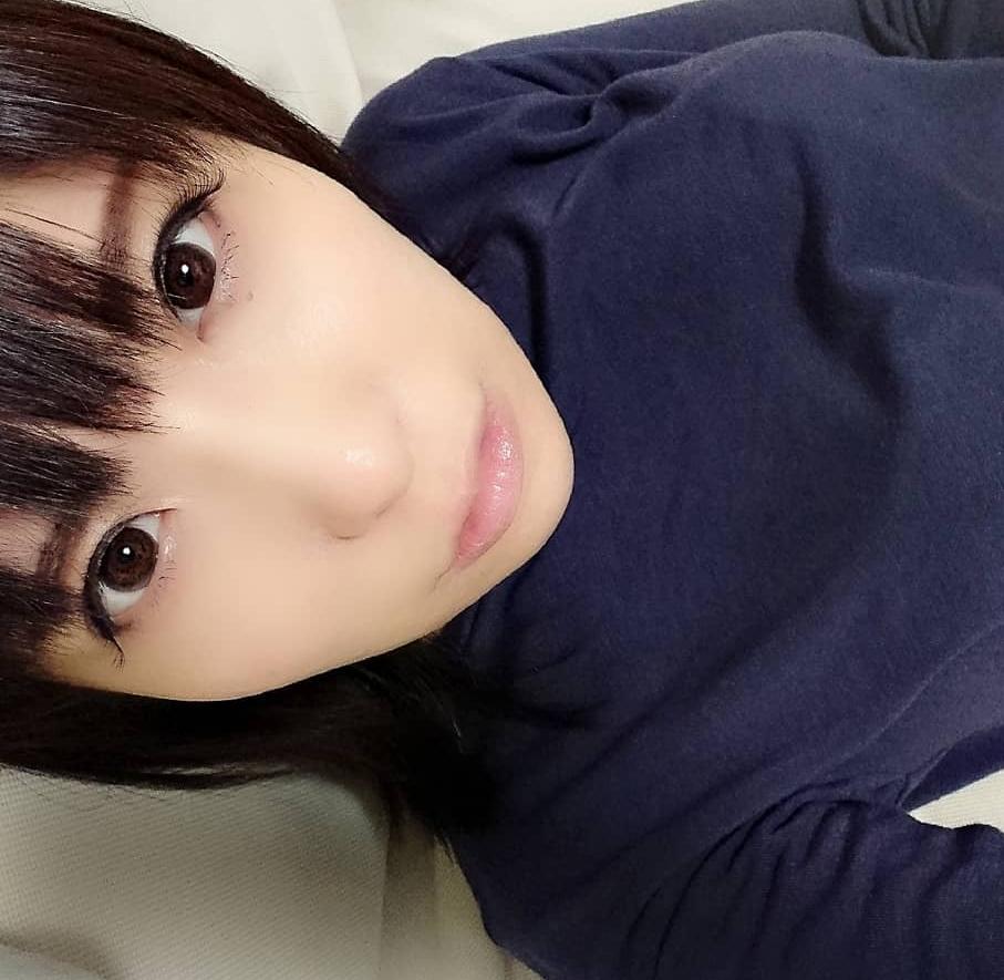 久々前髪分けてみるシースルーバンクやってみたい欲