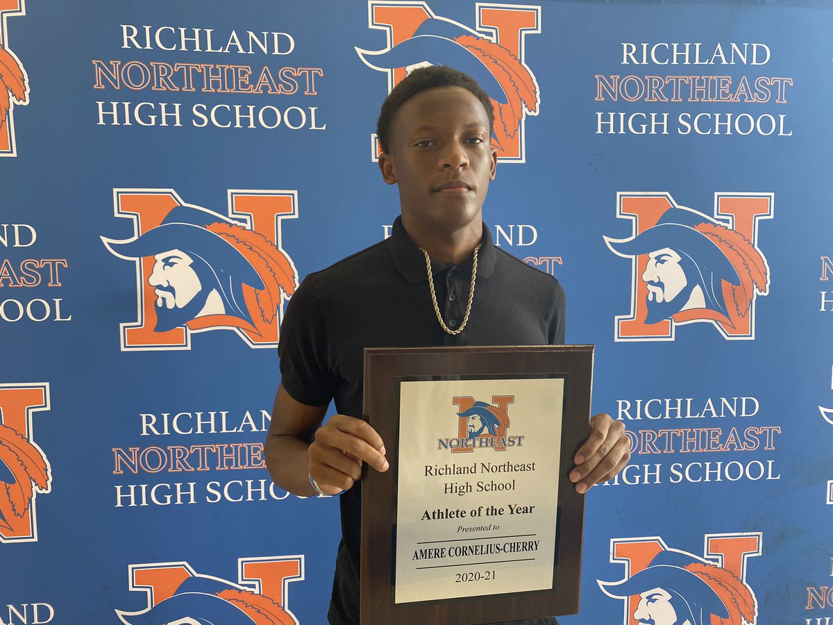 amerecherry2's tweet photo. Cherry out #Classof2021 I gave @RNECavaliers all I had. The marathon continues @AAMUBulldogs https://t.co/D1g1Zv0Og7