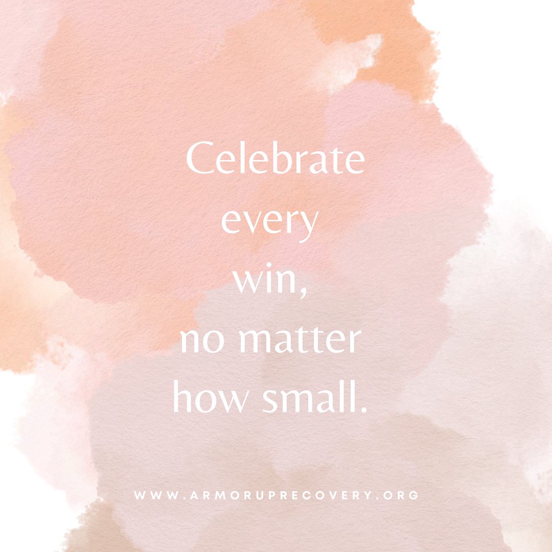 ArmorUpRecovery's tweet photo. As long as you keep moving forward you will get there! 🙌🏻💜 https://t.co/PX2MLM63lN #Believe #AddictionRecovery #goals #change #DailyWisdom https://t.co/uYyN0HG2Lb