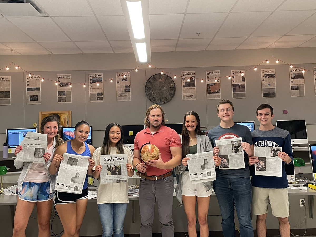 That’s a wrap on the year for seniors!!
Be sure to check out the senior farewell issue to read each senior’s last goodbye to the Beet🗞