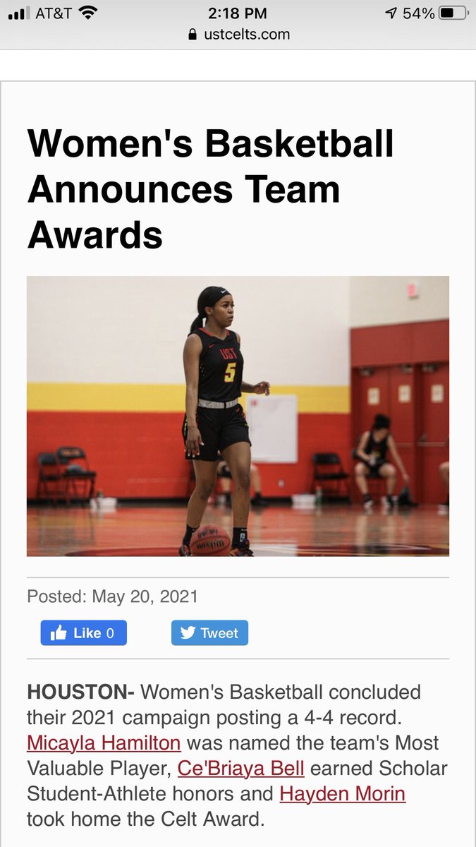 mlhamilton01's tweet photo. MVP!! @micayla2901  We are so proud of you!! ❤️ https://t.co/Z9zvxsVBzn