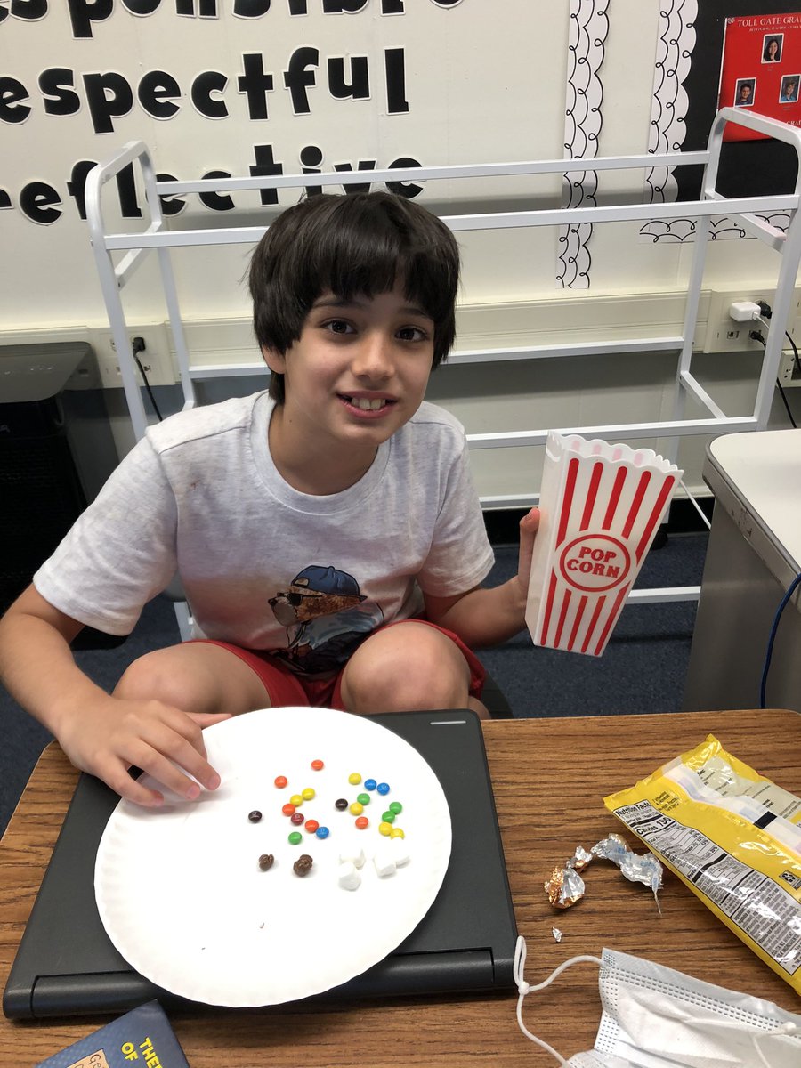 SingJillian's tweet photo. The smiles say it all! Look at these popcorn loving kids! Hard work pays off! #tgproud https://t.co/KUEPMBSzXM