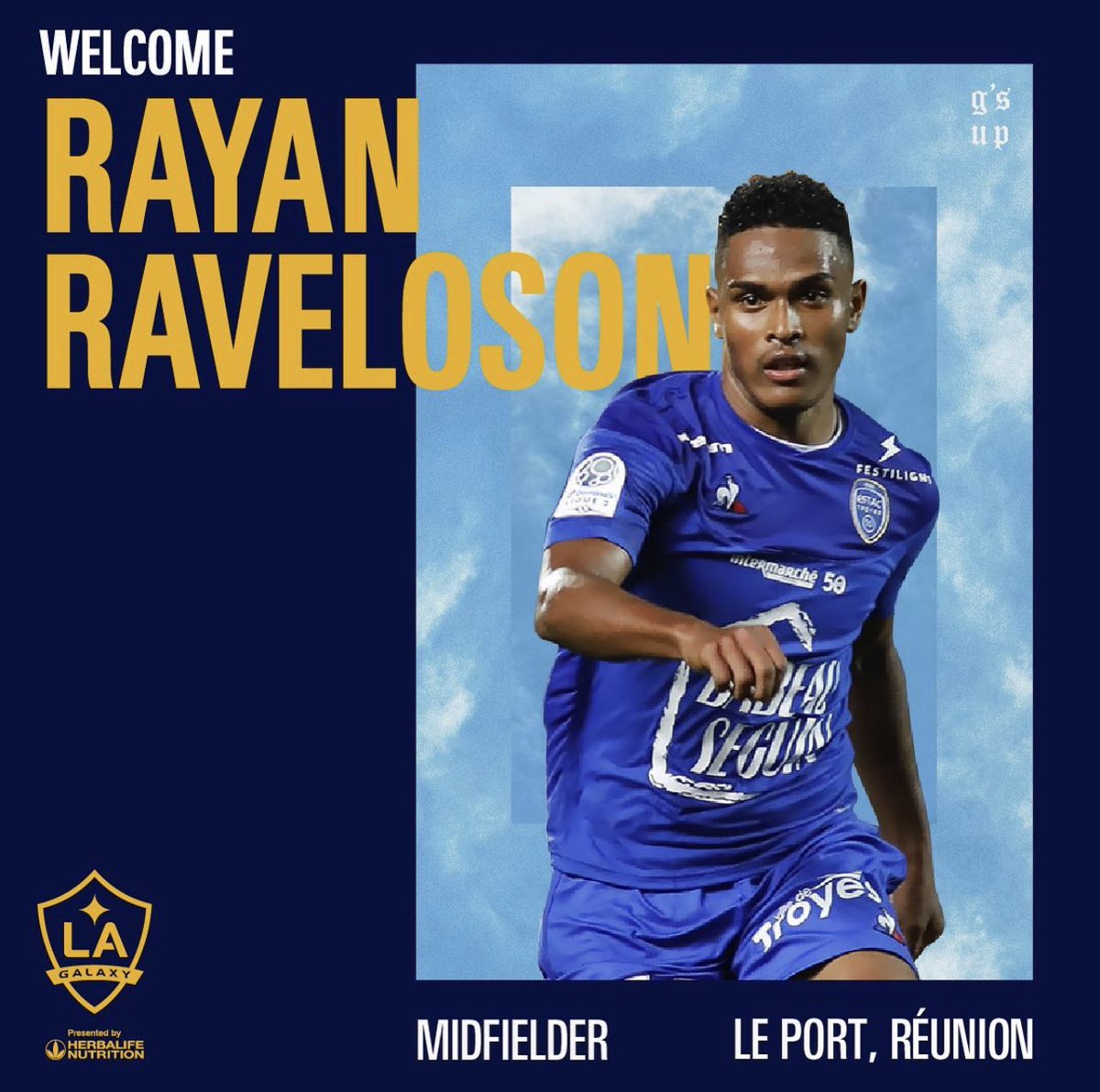 pasefiltrado's tweet photo. #LAGalaxy  fichó a #RayanRaveloson. El mediocampista, de 24 años, ha jugado más de 150 partidos en #Francia durante su tiempo con @estac_officiel y #ToursFC desde el 2014. 

#Raveloson, se une a @LAGalaxy bajo un contrato de tres años con opción a uno más. 

#mls #galaxy https://t.co/ADITYHTd1a